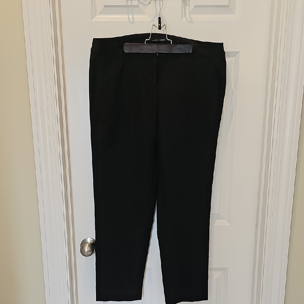 Amanda & Chelsea Sleek Black Pants